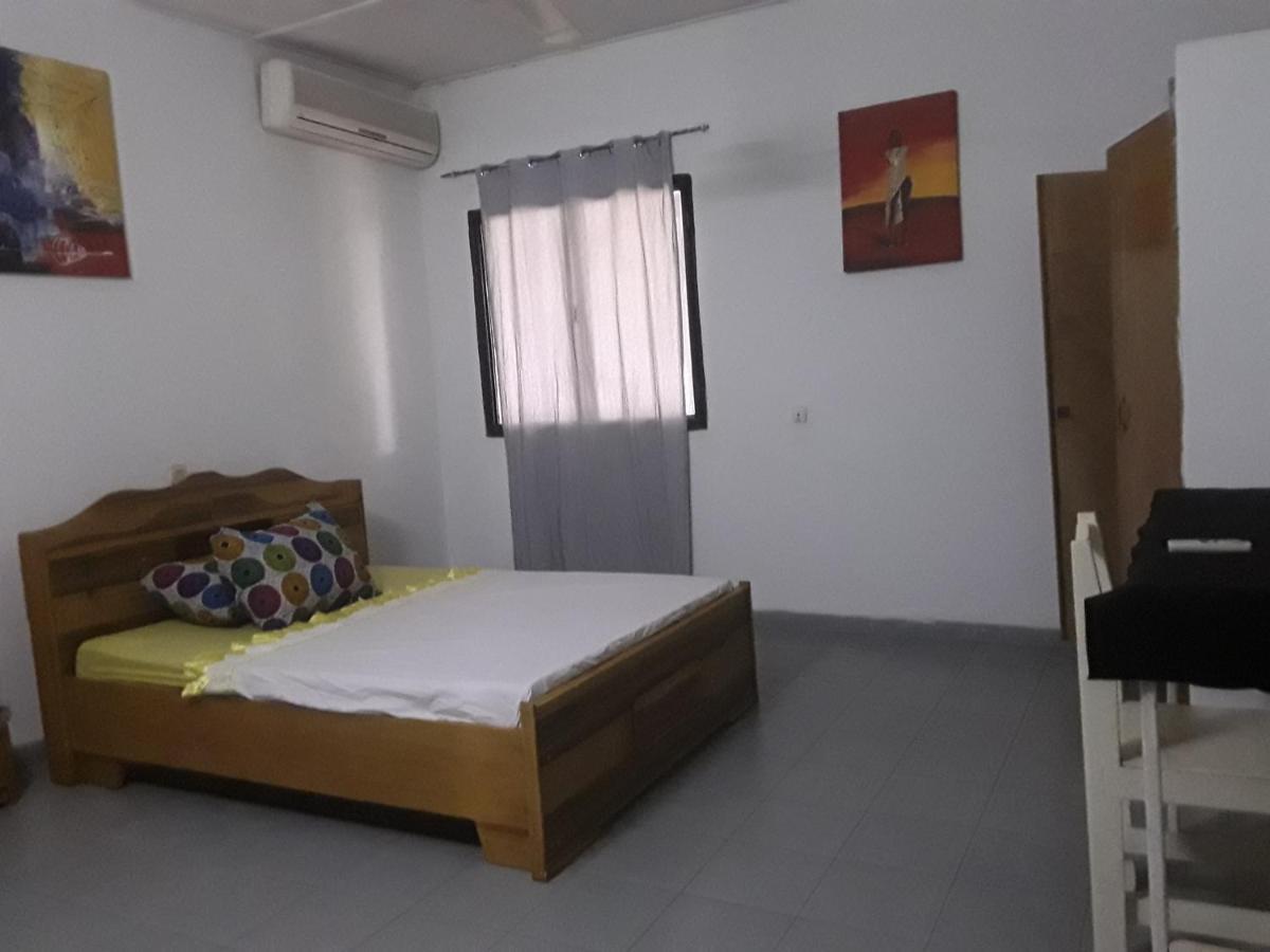 Villa Tenko Ouagadougou Bagian luar foto