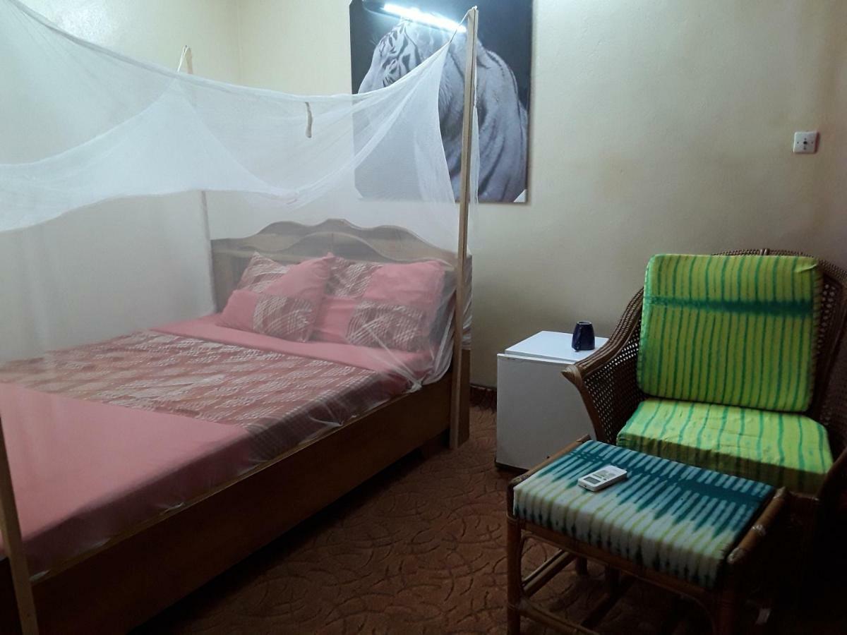 Villa Tenko Ouagadougou Bagian luar foto